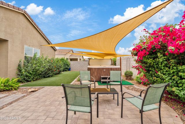 528 W MAGENA Drive, San Tan Valley, AZ 85140