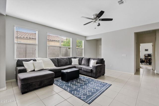 528 W MAGENA Drive, San Tan Valley, AZ 85140