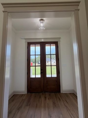 210 Stonebrook Ct, Gilmer, TX 75640