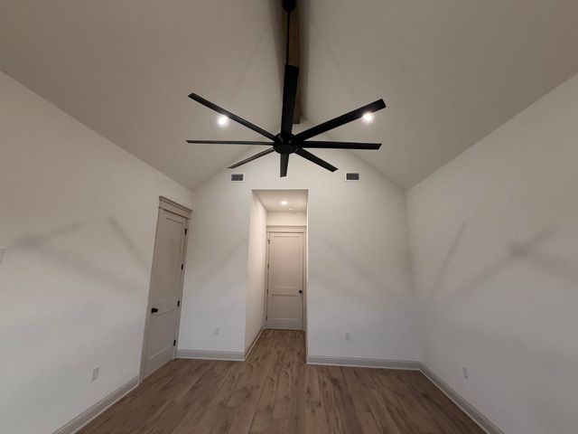 210 Stonebrook Ct, Gilmer, TX 75640