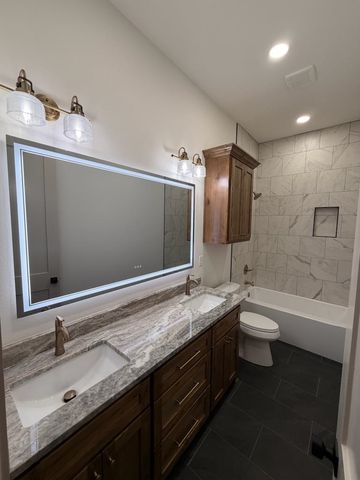 210 Stonebrook Ct, Gilmer, TX 75640