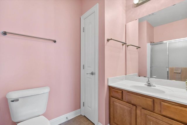 W205N16507 Cranberry Creek LANE, Jackson, WI 53037