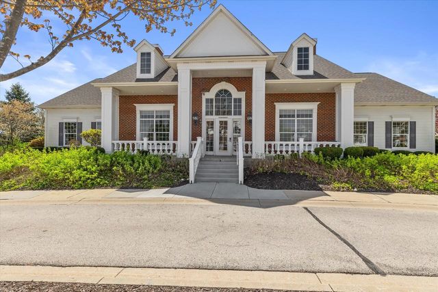 W205N16507 Cranberry Creek LANE, Jackson, WI 53037