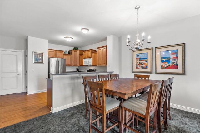W205N16507 Cranberry Creek LANE, Jackson, WI 53037