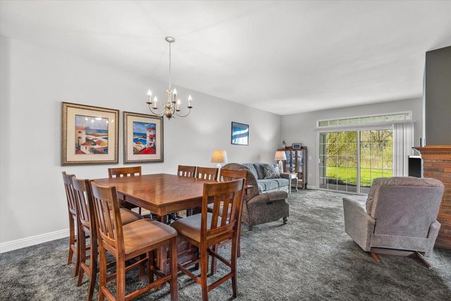 W205N16507 Cranberry Creek LANE, Jackson, WI 53037