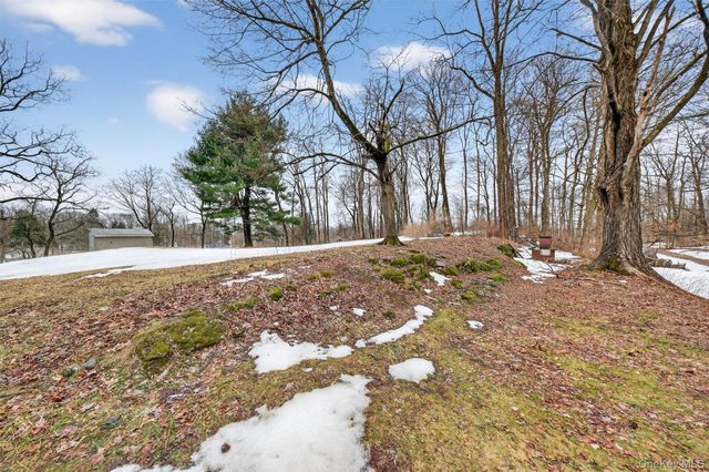 46 Stephanie Lane, Poughkeepsie, NY 12603