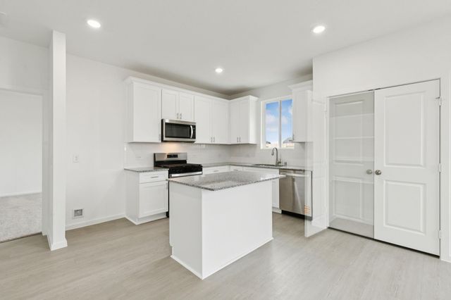 6735 Camila Street, Cove, TX 77523