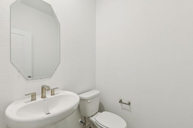 6735 Camila Street, Cove, TX 77523