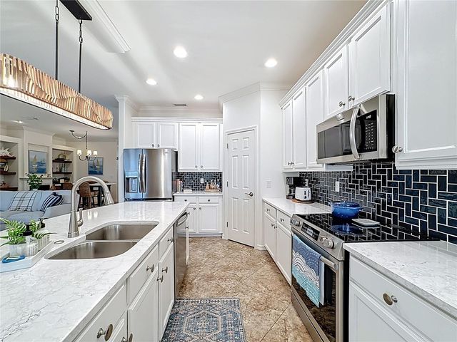 1896 BATELLO DRIVE, Venice, FL 34292