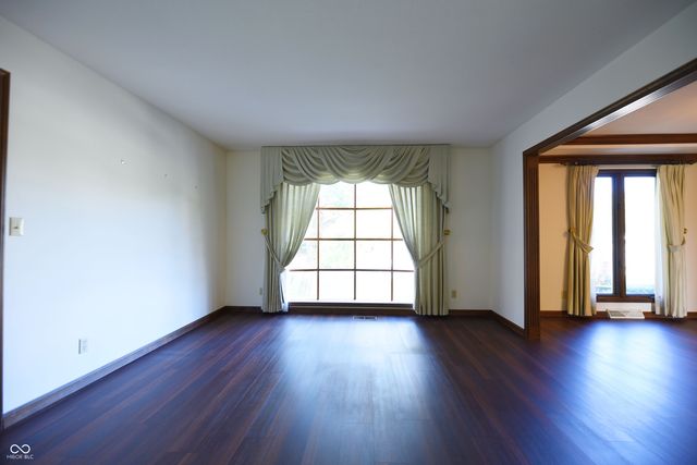 509 Oak Boulevard West Drive, Greenfield, IN 46140