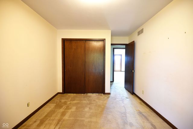 509 Oak Boulevard West Drive, Greenfield, IN 46140