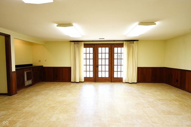 509 Oak Boulevard West Drive, Greenfield, IN 46140