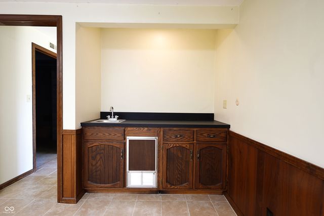 509 Oak Boulevard West Drive, Greenfield, IN 46140