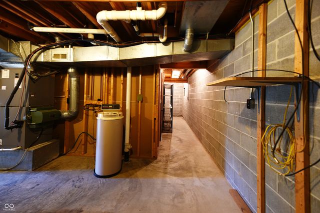 509 Oak Boulevard West Drive, Greenfield, IN 46140