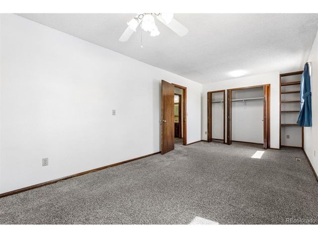 1727 Kennedy Ave, Loveland, CO 80538