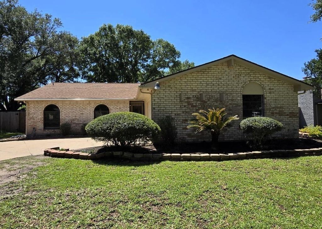 4055 Cypressdale Drive, Spring, TX 77388