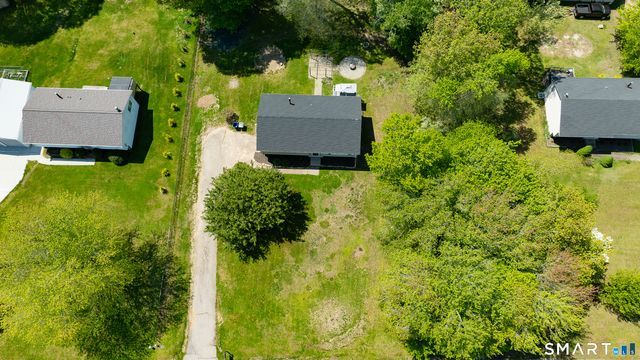 38 Deer Ridge Road, Stonington, CT 06378