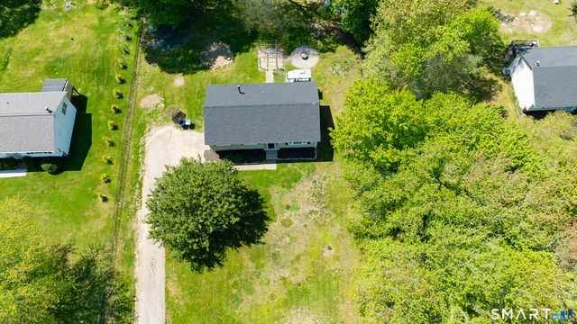 38 Deer Ridge Road, Stonington, CT 06378