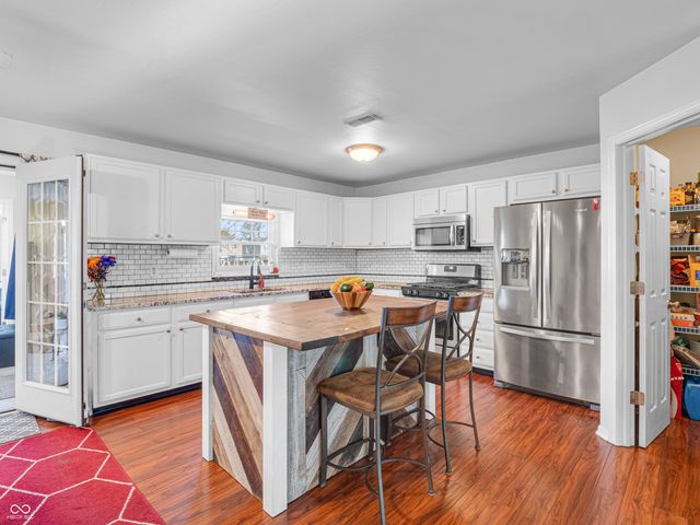 6334 Jakes Place, Indianapolis, IN 46237