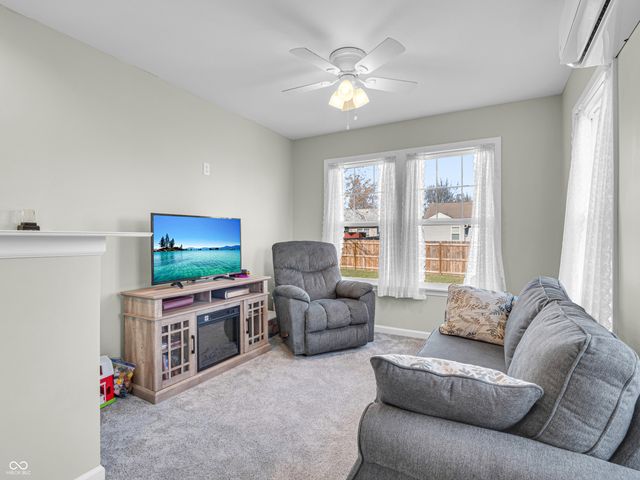6334 Jakes Place, Indianapolis, IN 46237