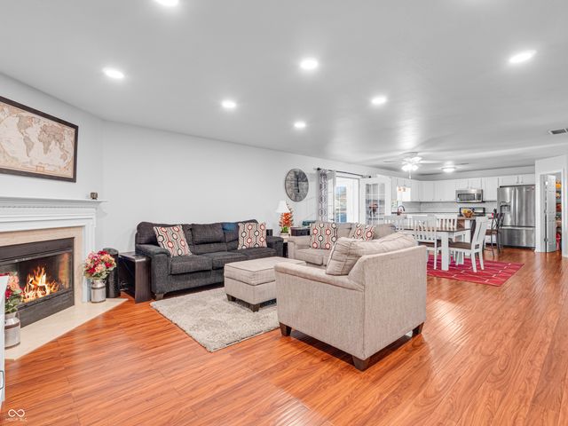 6334 Jakes Place, Indianapolis, IN 46237