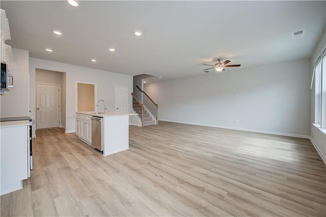 364 Heavenly Hollow Place, Mcdonough, GA 30253