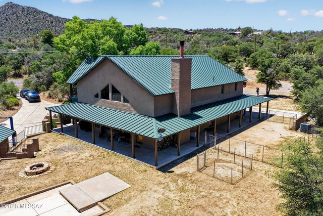 531 S Cody Loop Road, Oracle, AZ 85623