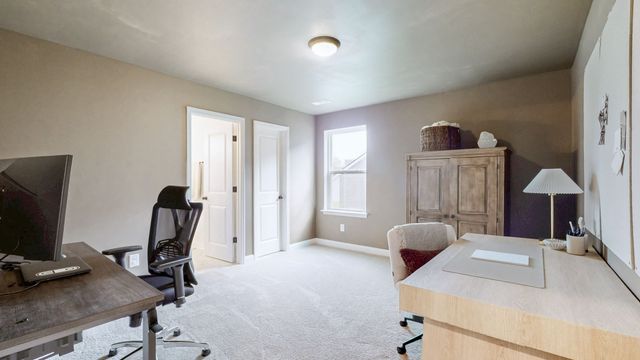 1705 Merkel Rd, Columbia, TN 38401