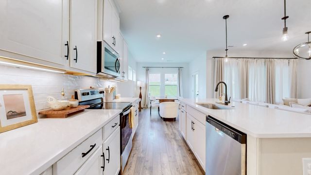 1705 Merkel Rd, Columbia, TN 38401