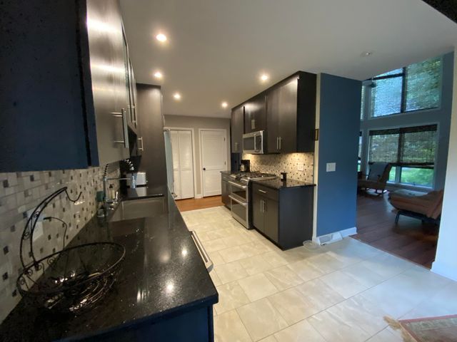 523 W Carolina Avenue, Summerville, SC 29483