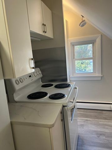 2089 Centre 3, Boston, MA 02132