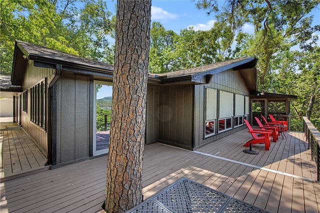 8415 Admiral Nimitz Drive, Rogers, AR 72756