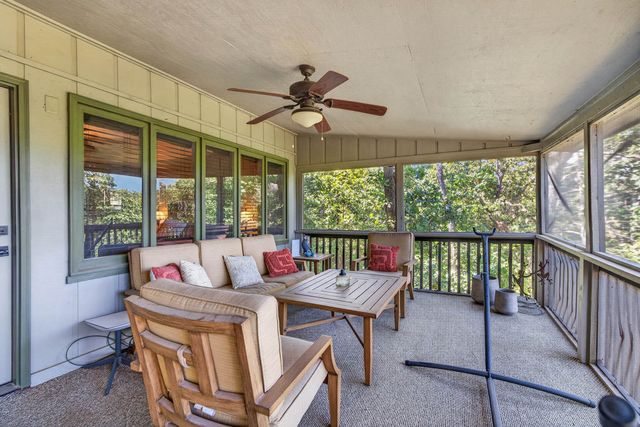 8415 Admiral Nimitz Drive, Rogers, AR 72756
