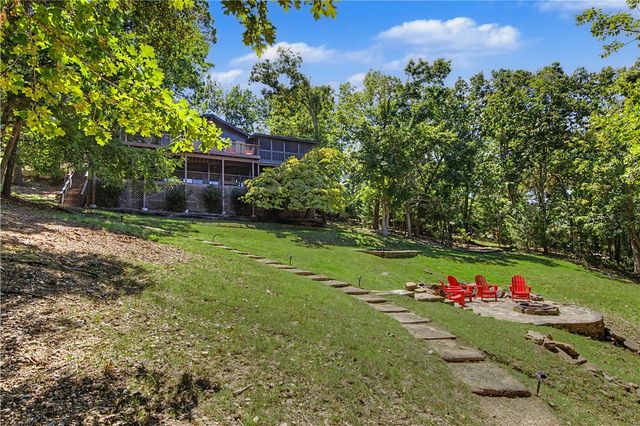 8415 Admiral Nimitz Drive, Rogers, AR 72756