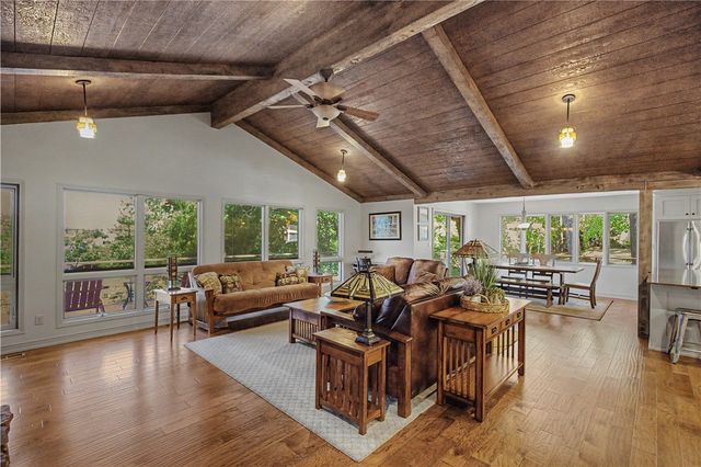 8415 Admiral Nimitz Drive, Rogers, AR 72756