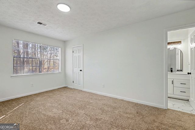 17 Rivercrest Drive, Riverdale, GA 30274