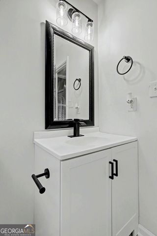 17 Rivercrest Drive, Riverdale, GA 30274