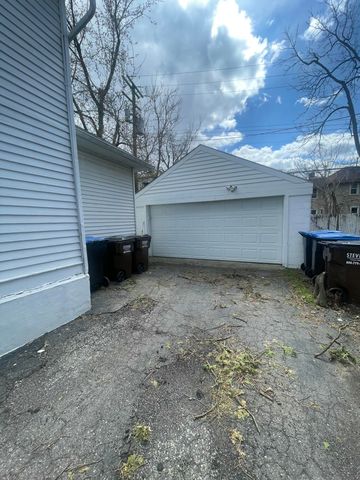 963 Washtenaw Avenue, Ypsilanti, MI 48197