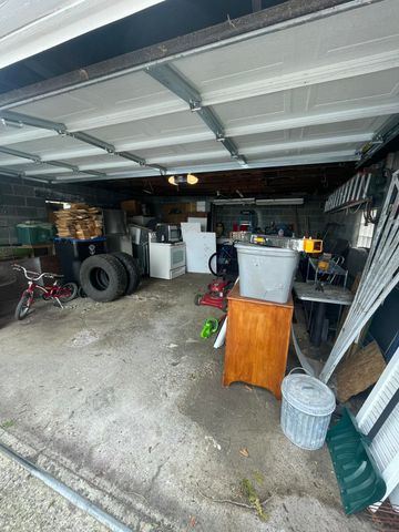 963 Washtenaw Avenue, Ypsilanti, MI 48197