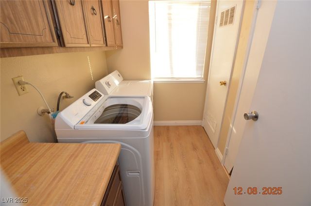 5267 Del Gado Drive C, Las Vegas, NV 89103