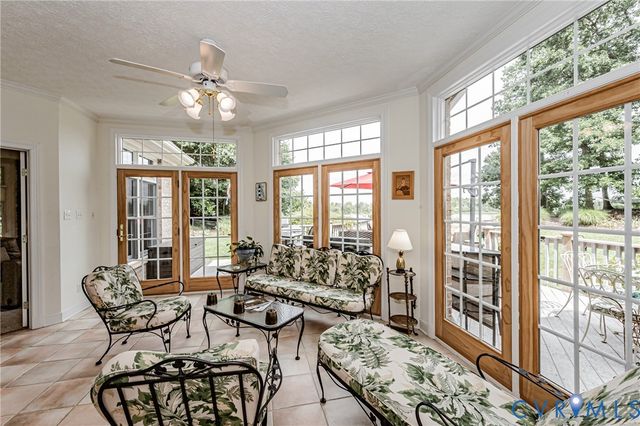 12106 Sloan Dr, Chester, VA 23838