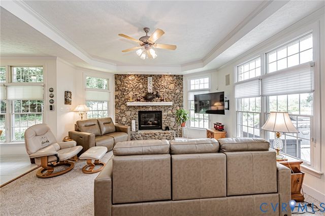 12106 Sloan Dr, Chester, VA 23838