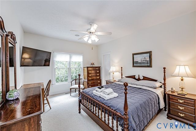 12106 Sloan Dr, Chester, VA 23838