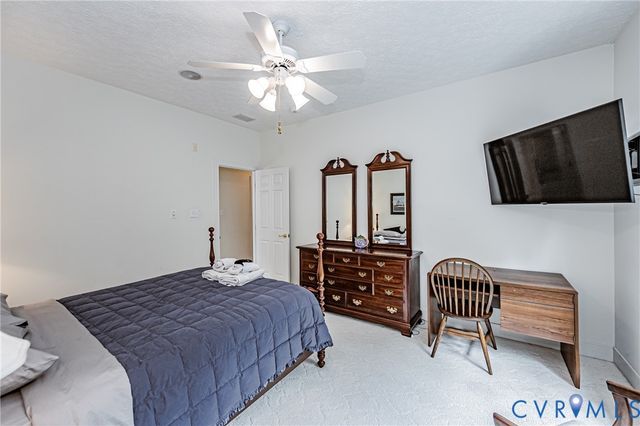 12106 Sloan Dr, Chester, VA 23838