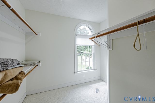 12106 Sloan Dr, Chester, VA 23838