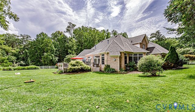 12106 Sloan Dr, Chester, VA 23838