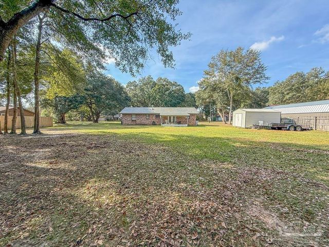 4410 Mundy Ln, Pace, FL 32571