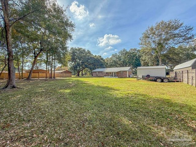 4410 Mundy Ln, Pace, FL 32571