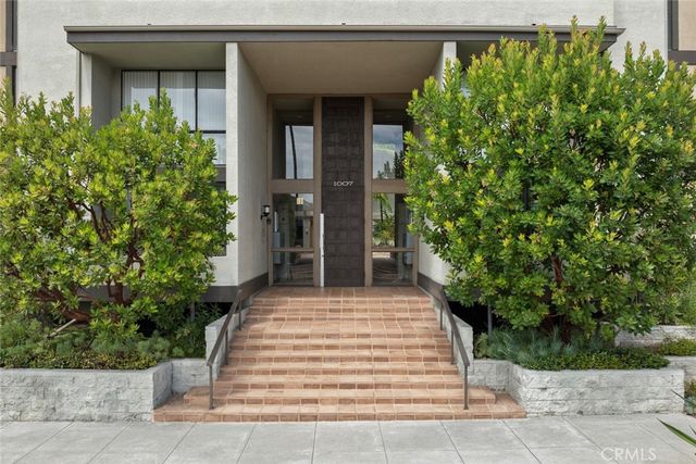 1007 S. Catalina Avenue 106, Redondo Beach, CA 90277
