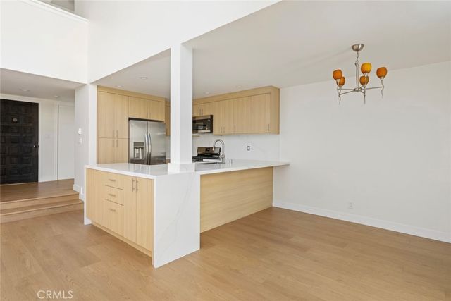 1007 S. Catalina Avenue 106, Redondo Beach, CA 90277